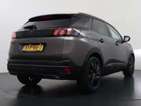 Peugeot 3008 (2023) thumbnail 8