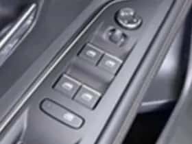 Peugeot 3008 (2023) thumbnail 21