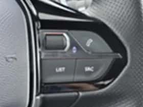 Peugeot 3008 (2023) thumbnail 33