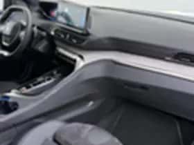 Peugeot 3008 (2023) thumbnail 41