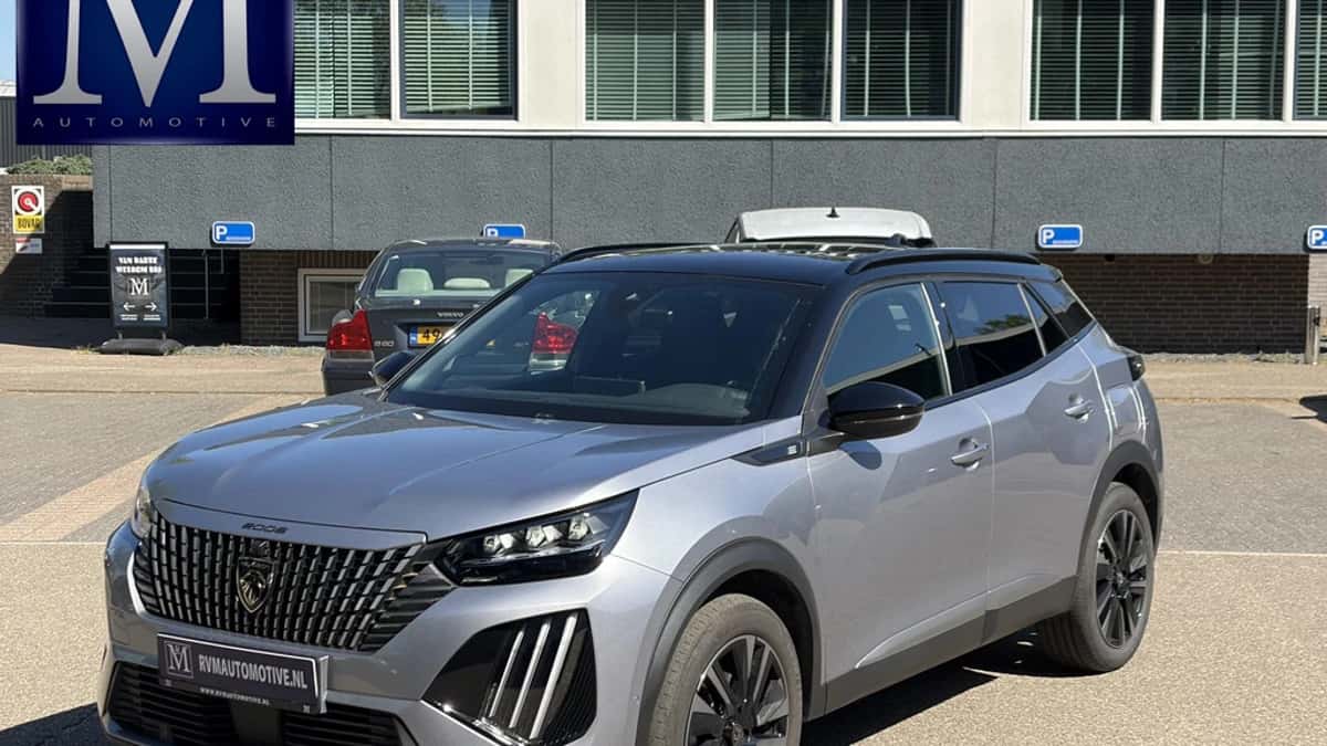 Peugeot e-2008 (2025) — foto 1