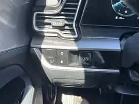 Kia Sportage (2023) thumbnail 24