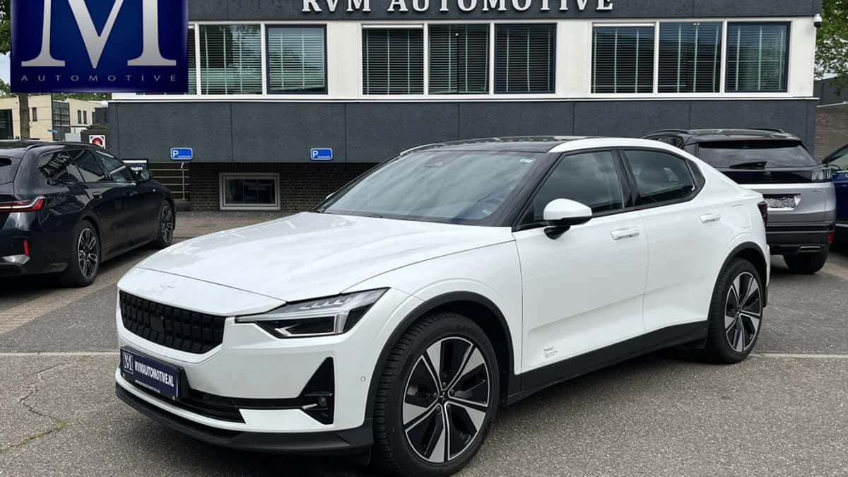 Polestar 2 (2022) — foto 1