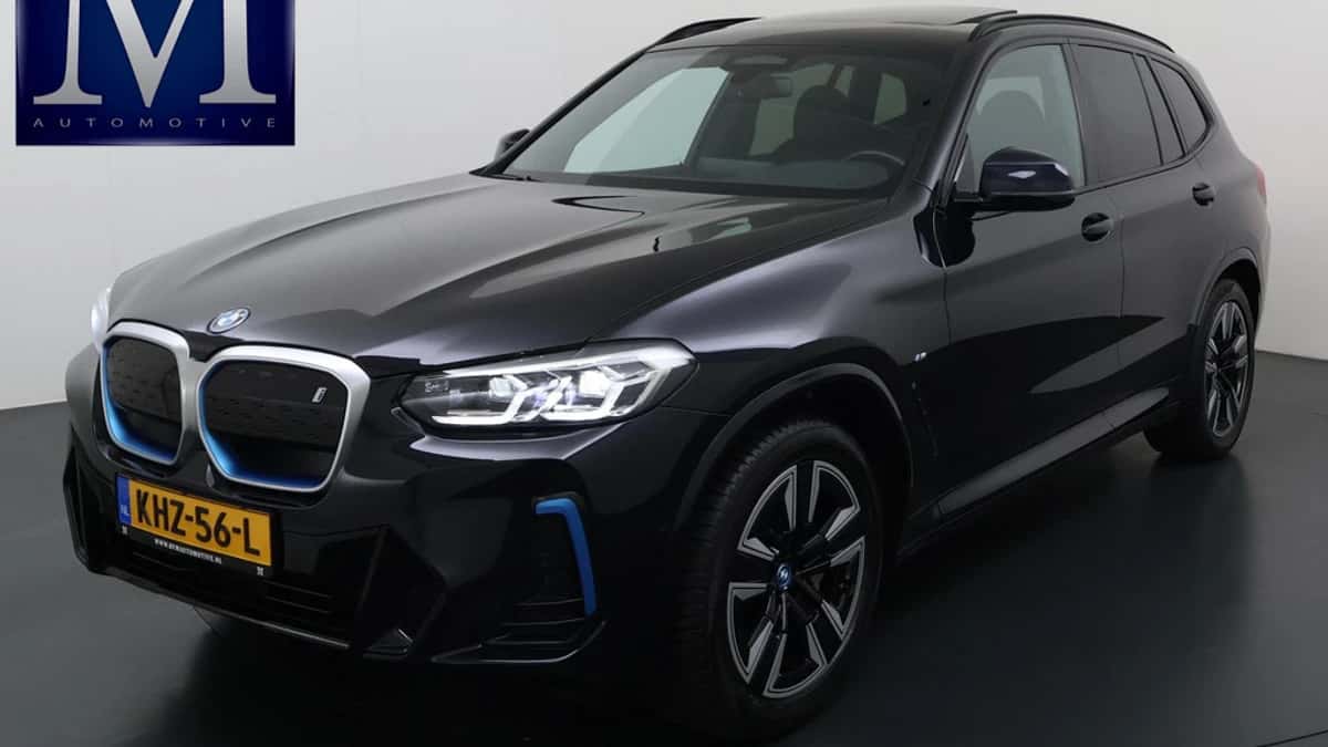 BMW iX3 (2023) — foto 1