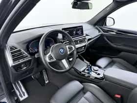 BMW iX3 (2023) thumbnail 18