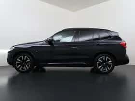 BMW iX3 (2023) thumbnail 5