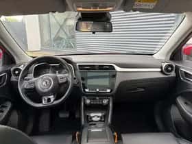 MG MG ZS (2020) thumbnail 9