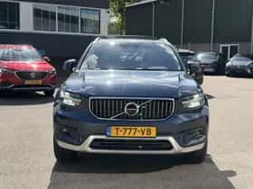 Volvo XC40 (2020) thumbnail 2
