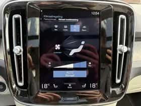 Volvo XC40 (2020) thumbnail 24