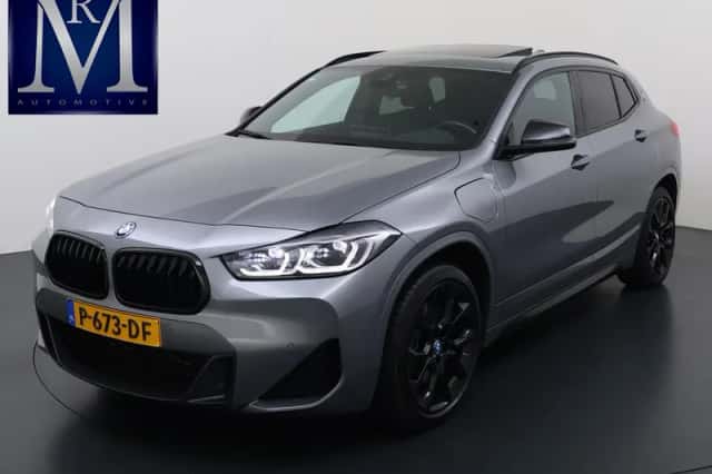 BMW X2 (2022) thumbnail 1
