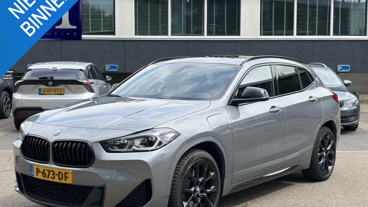 BMW X2 (2022) — foto 1