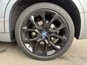 BMW X2 (2022) thumbnail 11