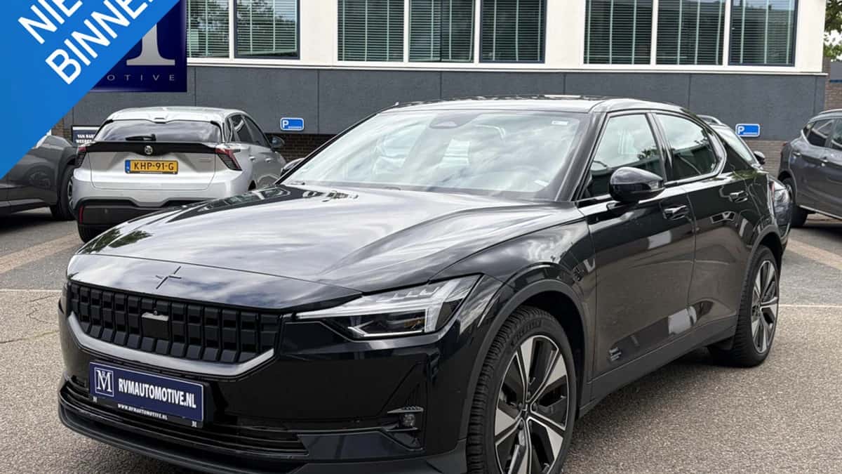 Polestar 2 (2023) — foto 1