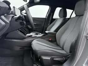 Peugeot 2008 (2025) thumbnail 17