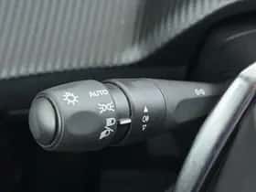 Peugeot 2008 (2025) thumbnail 25