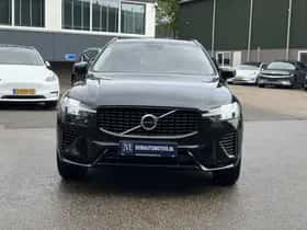 Volvo XC60 (2023) thumbnail 2