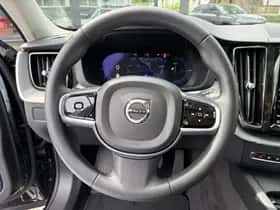 Volvo XC60 (2023) thumbnail 15