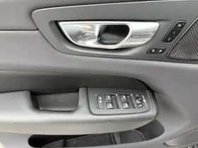 Volvo XC60 (2023) thumbnail 20