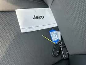 Jeep Compass (2024) thumbnail 27
