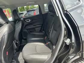 Jeep Compass (2024) thumbnail 10