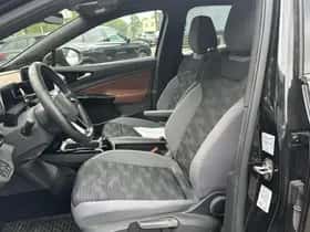 Volkswagen ID.5 (2022) thumbnail 14