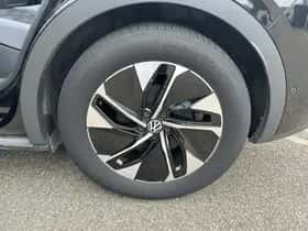 Volkswagen ID.5 (2022) thumbnail 8