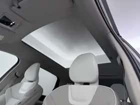 Volvo EX90 (2025) thumbnail 22