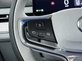 Volvo EX90 (2025) thumbnail 31