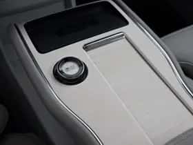 Volvo EX90 (2025) thumbnail 39