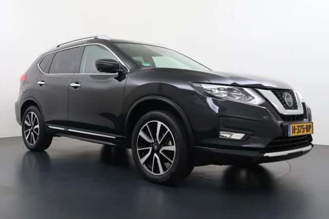 Nissan X-Trail (2020) thumbnail 3