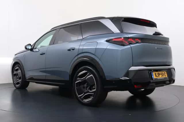 Peugeot E-5008 (2025) thumbnail 6