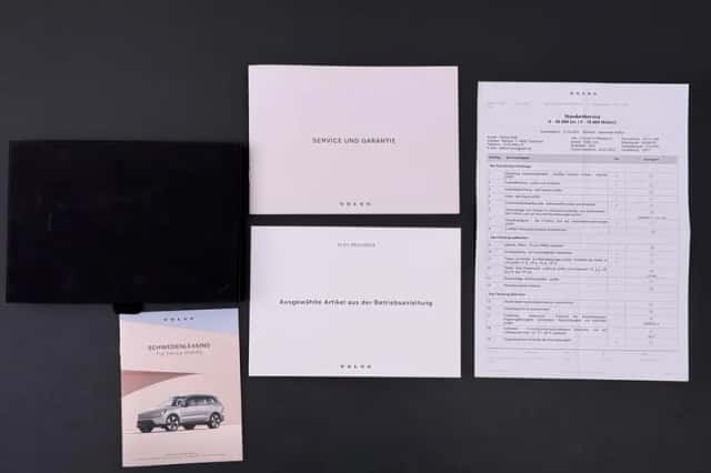 Volvo XC60 (2023) thumbnail 2