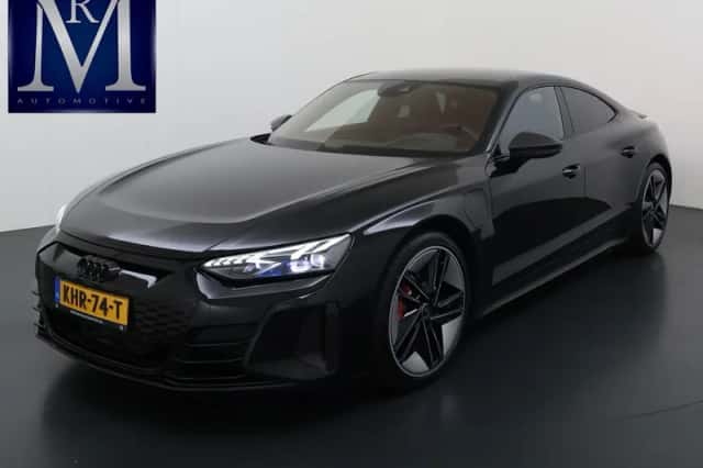 Audi e-tron GT (2022) thumbnail 1