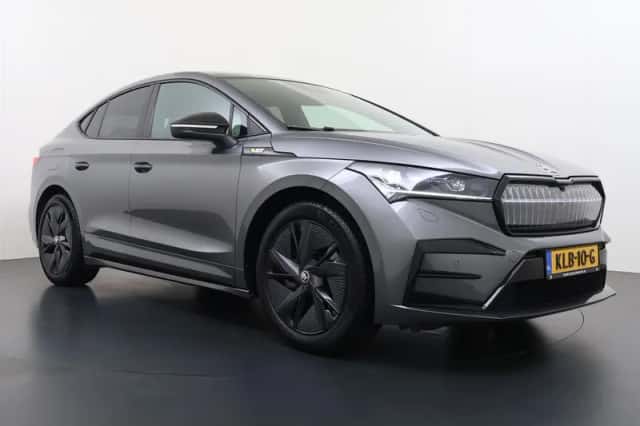 Škoda Enyaq (2023) thumbnail 3