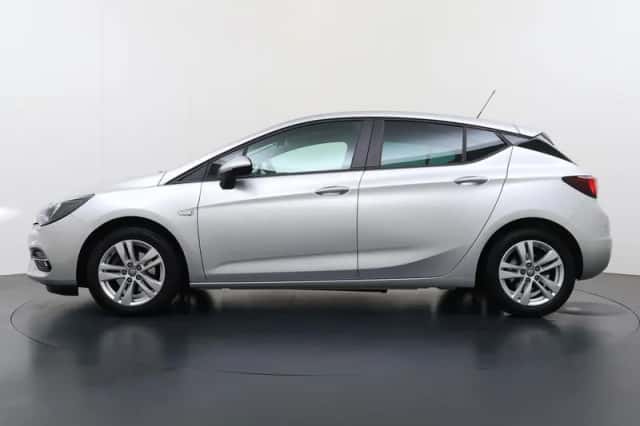 Opel Astra (2021) thumbnail 5