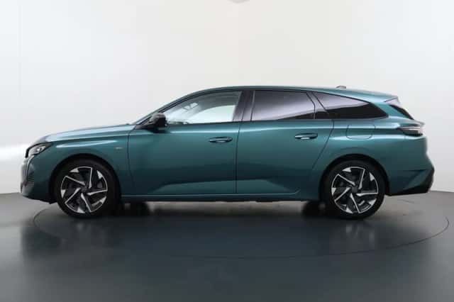 Peugeot 308 (2023) thumbnail 5