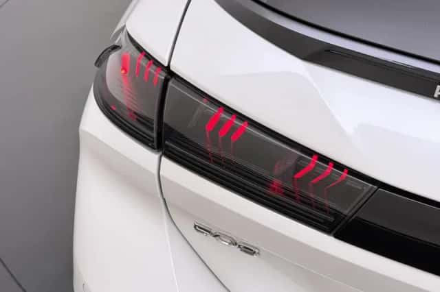 Peugeot 508 (2021) thumbnail 2