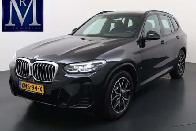 BMW X3 (2023) thumbnail 1