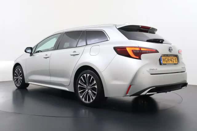 Toyota Corolla (2024) thumbnail 6