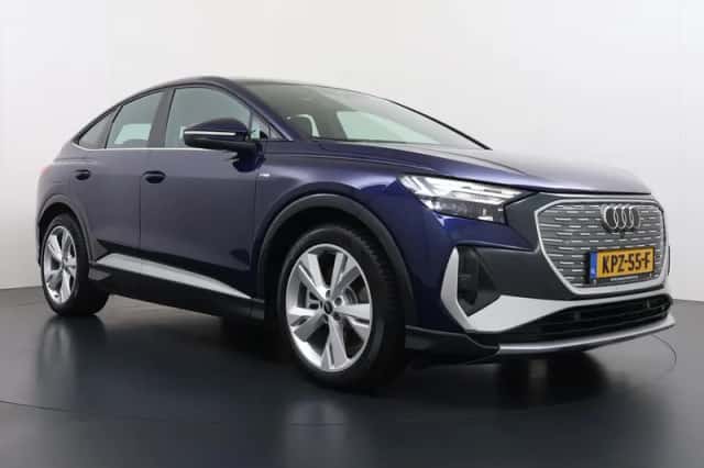 Audi Q4 (2024) thumbnail 3