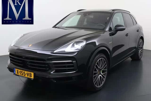 Porsche Cayenne (2022) thumbnail 1