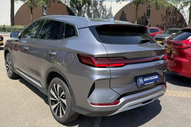 BYD Seal U (2025) thumbnail 4