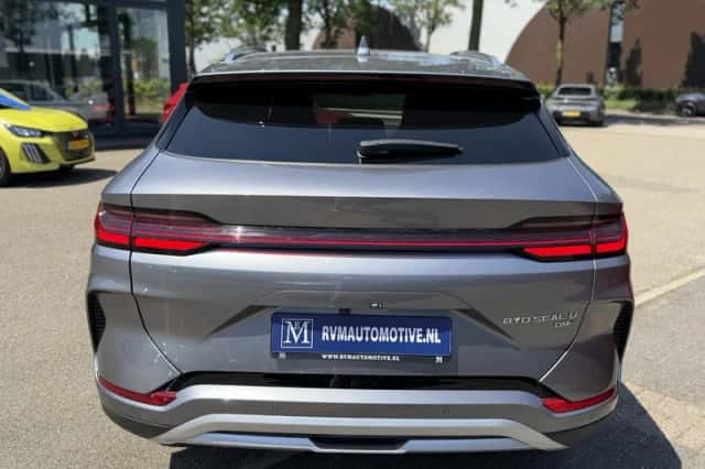 BYD Seal U (2025) thumbnail 5