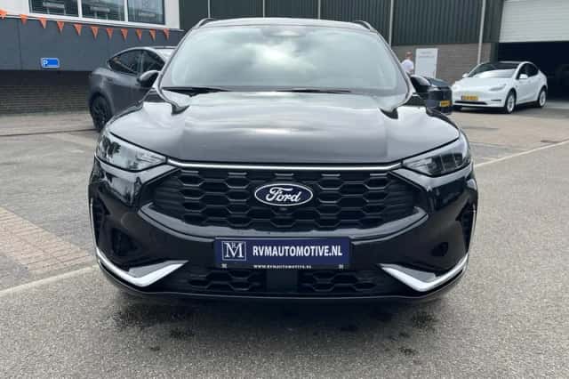 Ford Kuga (2026) thumbnail 2