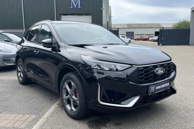 Ford Kuga (2026) thumbnail 3