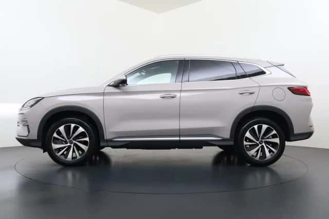 BYD Seal U (2026) thumbnail 5