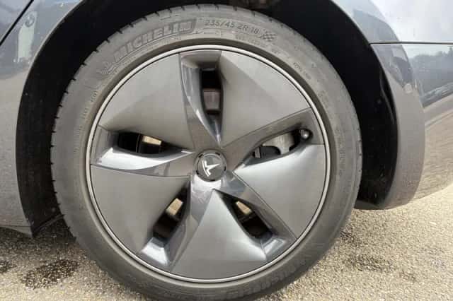 Tesla Model 3 (2020) thumbnail 6
