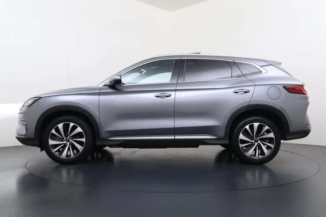 BYD Seal U (2025) thumbnail 5