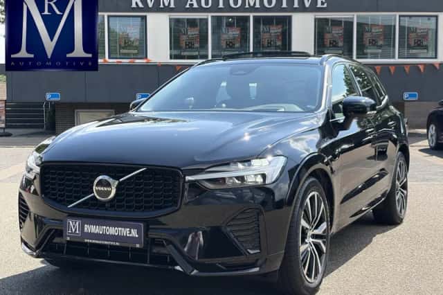 Volvo XC60 (2023) thumbnail 1
