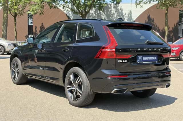 Volvo XC60 (2021) thumbnail 5